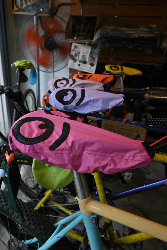 BEP "DOGGY BEP" Saddle Cover